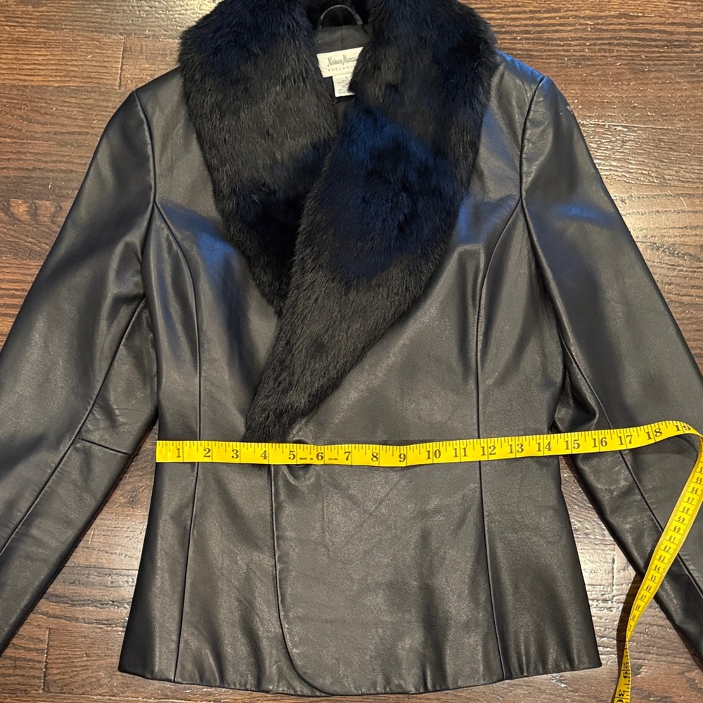 Neiman Marcus Black Fur Collar Leather Jacket 4 - Picture 4 of 9